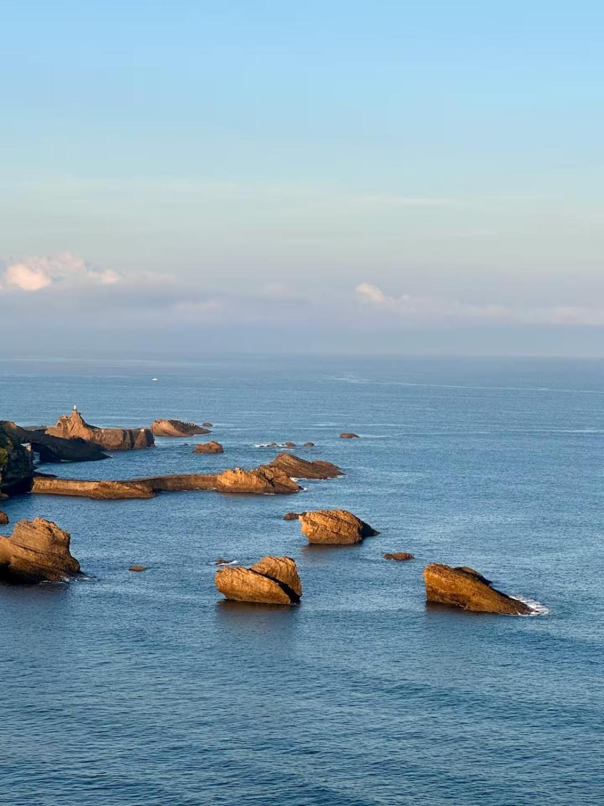 - High-end - Balcony View - - Comfort -pool Appartement Biarritz